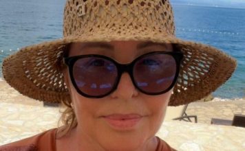 Pevačica zatrudnela sa 17, pa sina ostavila u domu: Nakon jedne odluke njenih roditelja, život joj se preokrenuo