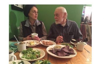 Nije posetila roditelje 10 godina, a onda joj javili da su umrli od smrzavanja u kući: Policija je zatekla mučan prizor