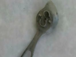 Pronašla sam čudan alat 🔧 u bakinjoj kuhinji 👵 — nisam imala pojma čemu služi