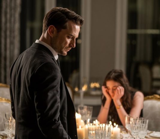 Zaljubila se u verenika svoje sestre bliznakinje: Nakon sestrine smrti, morala je da preuzme njen identitet, a on nije primetio razliku.