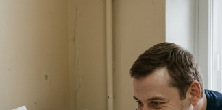 Pored bolničkog kreveta muž je šapnuo: „Sve što je tvoje biće moje.“ Ali nije imao pojma šta ga čeka sutra.