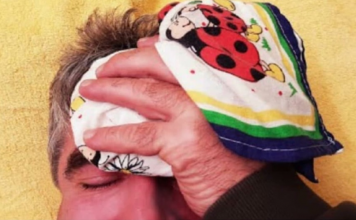 GODINAMA PROVJERENA METODA: 0vako čistite sinuse i uklanjate svu sluz iz nosa!