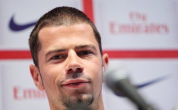 Nekada najlepši srpski fudbaler, a sad… Seda brada, mršavo lice i nemilosrdne godine, pogledajte kako danas izgleda Mateja Kežman