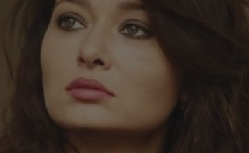 Da li se sećate Gulseren iz serije Paramparčad, SADA NE LIČI NA SEBE: Drastino smršala i preterala sa botoksom na licu – EVO KAKO ONA DANAS IZLEDA, NIKO JE NE MOŽE PREPOZNATI (FOTO)