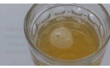 ŽENA SIPALA OVO U VODOKOTLIĆ I IZAZVALA BURU NA INTERNETU: Kupatilo joj miriše mjesecima, a caka nikad prostija