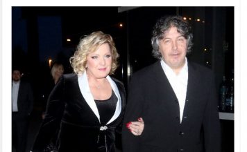 Promena u stajlingu Snežane Đurišić zaprepastila i ljubavnog partnera: “Da li je ovo baš prikladno za ženu njenih godina?”