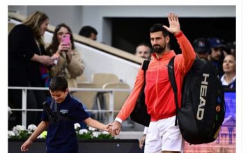 Glasna žena napravila haos na Đokovićevom meču: EVO ŠTA JE UZVIKIVALA ZAŠTITARI REAGOVALI (VIDEO)