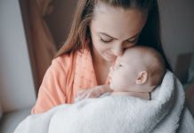 Onog dana kad sam se vratila kući iz porodilišta sa ćerkom znala sam da moj brak neće opstati: Doček koji mi je muž priredio nikom ne bi poželela