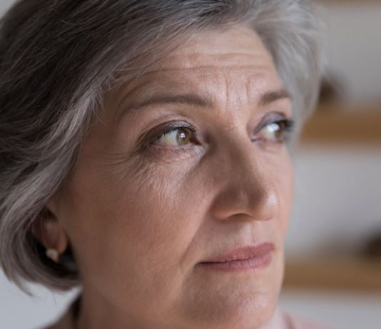 Vera je trpela muža koji ju je svaku slavu ismevao pred gostima: Kad joj je prekipelo, rodbina je skočila sa rečima “Ti si luda, ženo!”