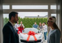 Moja porodica je izabrala auto umesto mog zdravlja. Nastavila sam da radim kroz bol, misleći da niko nikada neće stati u moju odbranu—dok moj deda nije napravio jedan razarajući poziv koji nisu očekivali…