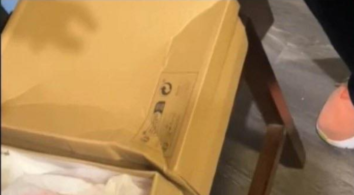 Žena naručila papuče preko Temu-a, kada su joj stigle, umelo nije doživela šlog! Prevrnula se na glavu kada je…