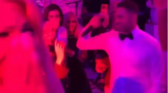 Karleuša poljubila bivšeg supruga pred svima: Haos u hotelu, gosti vrište (VIDEO)