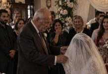 Bogati 71-godišnji muškarac pristao je da se oženi mladom ženom, a da joj nikada nije video lice. Roditelji mlade postavili su samo jedan neobičan uslov: mladoženji će biti dozvoljeno da podigne njen veo tek nakon što venčanje bude završeno. Muškarac je pristao, ali kada je tokom ceremonije konačno sklonio tkaninu sa lica svoje mlade supruge, samo je nekoliko sekundi zurio u nju, a zatim se užasnuto povukao. 😨