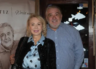 ISTINA O RAZVODU LEPE BRENE I BOBE ŽIVOJINOVIĆA: Pevačica otkrila zbog čega je došlo do PUCANJA BRAKA! Uhvaćen sa 20 godina mlađom pevačicom….Evo ko je ona