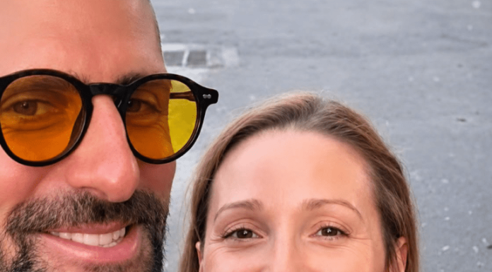 Šok za javnost… JELENA NAPALA ĐOKOVIĆA, A NIJE ZNALA DA JE KAMERA UPALJENA: „KAKO SE PONAŠAŠ, MAJKE TI…”