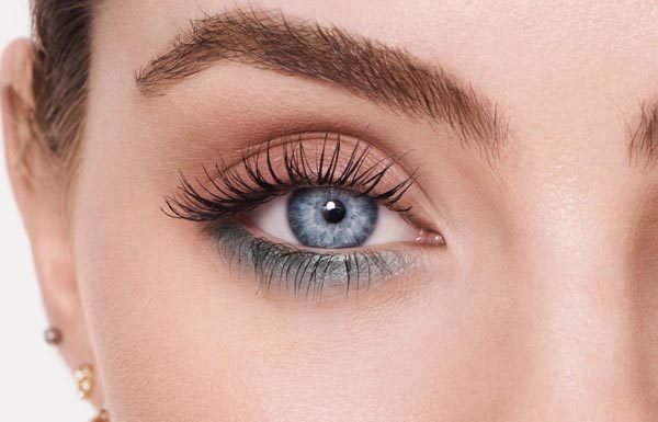 Stvari u ženskom izgledu od kojih muškarcima dođe muka: 5 stvari