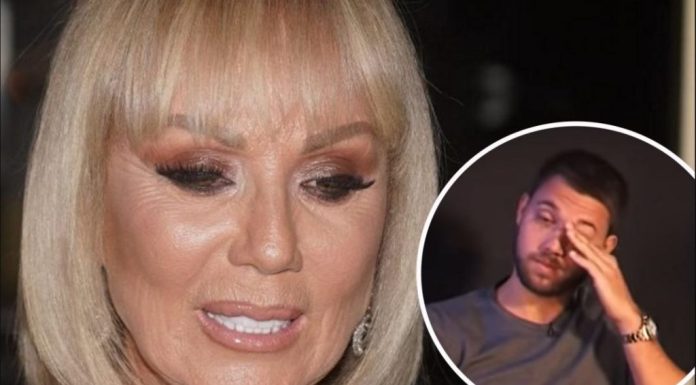 Stefan Živojinović objavio prvu fotografiju posle dve godine: Nekada zgodni sin Lepe Brene, sad pr0paIi nark0man! Ljudi ga zaobilaze na ulici, hodajuci gr0b