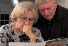 Moja je majka godinama skrivala ruke ispod dugih rukava. Jednog dana više nisam mogla izdržati i upitala sam: „Je li te tata udario?“ Oči su joj se istog trena napunile suzama. Zatvorila je vrata, pogledala me i rekla nešto što me užasnulo…