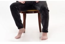 Šta znači ako osoba stalno ‘CUPKA’ nogom, prema psihologiji?